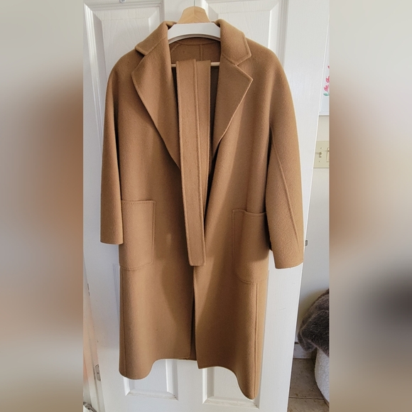 The Curated Jackets & Blazers - Elegant Tan Women's Coat